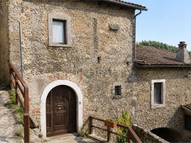 Appartamento in vendita di 311 m² in Via Porsenna