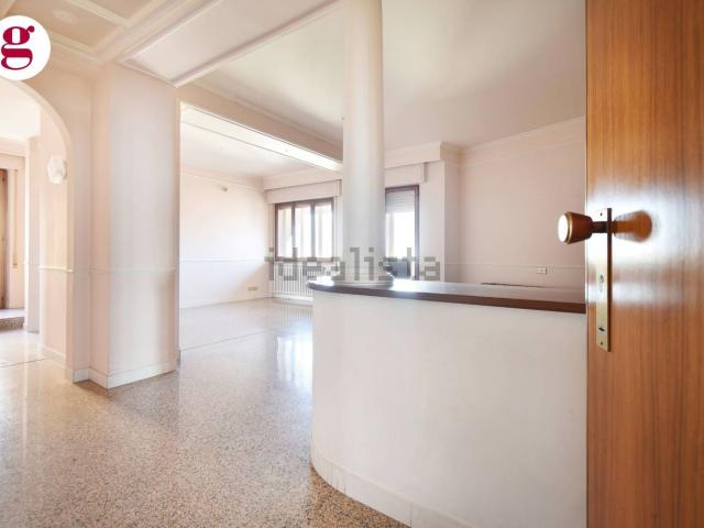 Appartamento in vendita di 312 m² in Via Genova Rulli, 6