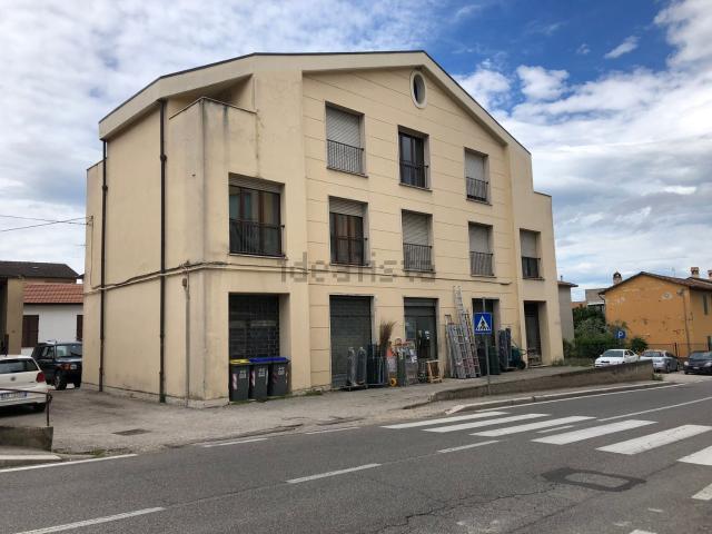Appartamento in vendita di 314 m² in Via Campomicciolo, 289