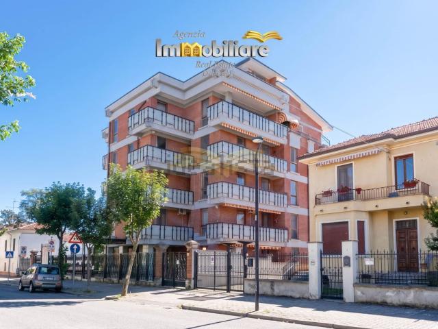 Appartamento in vendita di 315 m² in Viale Benvenuto Cellini, 45