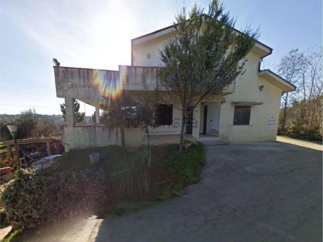 Appartamento in vendita di 316 m² in Via Moggio
