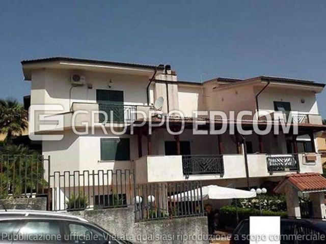 Appartamento in vendita di 316 m² in Via San Paolo
