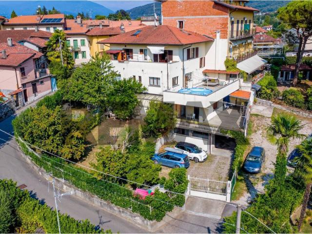 Appartamento in vendita di 317 m² in Via Maggiore, 26