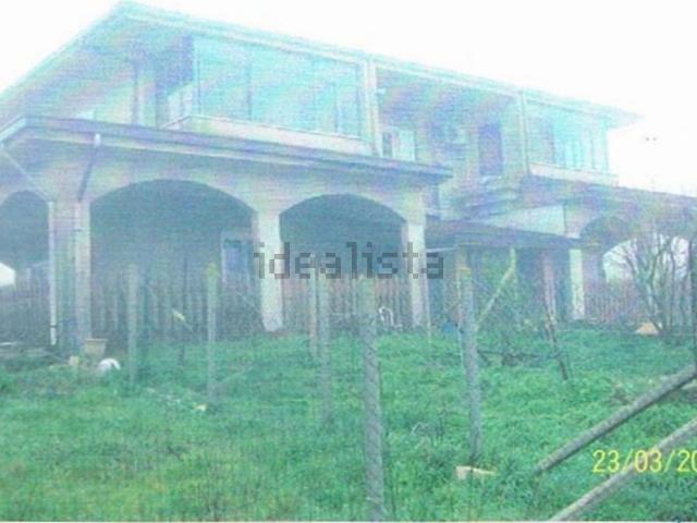 Appartamento in vendita di 319 m² in Via del Sambuco