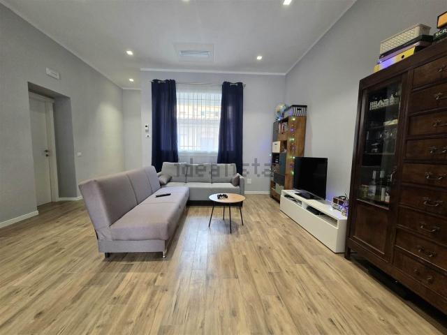 Appartamento in vendita di 319 m² in Via Salvador Allende, 119