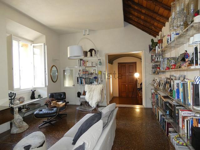 Appartamento in vendita di 320 m²
