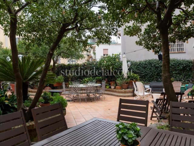 Appartamento in vendita di 320 m² in Via Gian Lorenzo Bernini