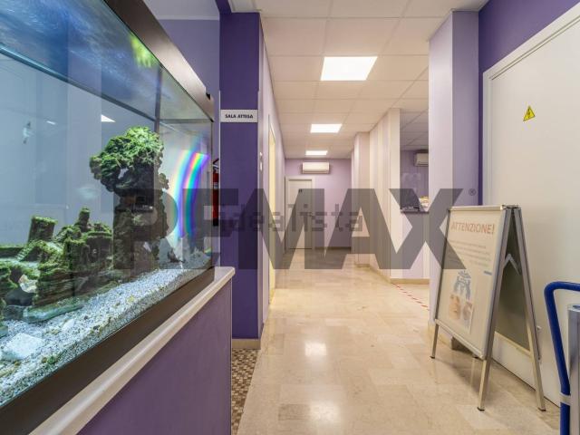 Appartamento in vendita di 320 m² in Via Torino, 43