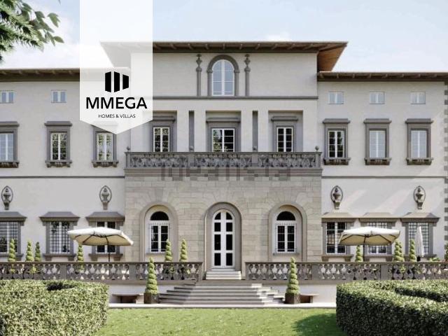 Appartamento in vendita di 321 m² in Via Benedetto da Maiano
