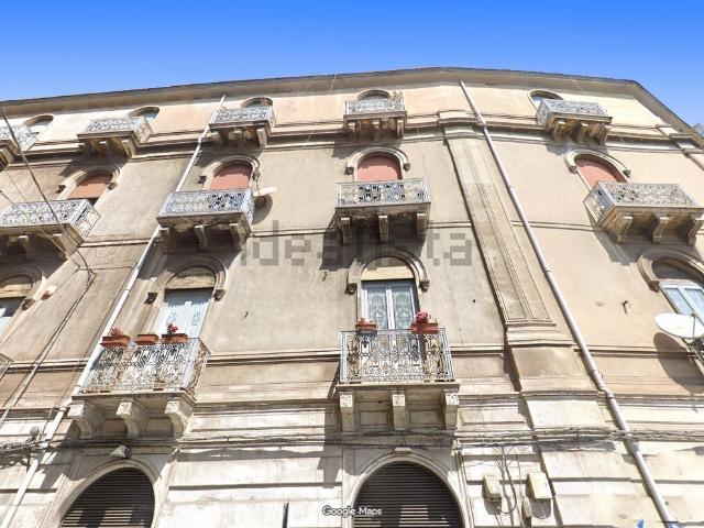 Appartamento in vendita di 325 m² in Via Antonino di Sangiuliano