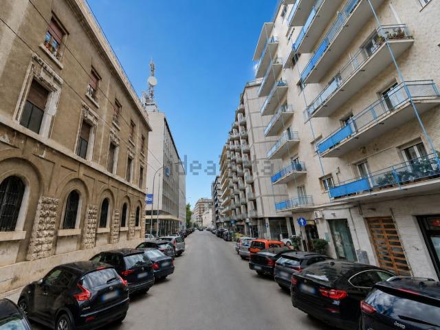 Appartamento in vendita di 325 m² in Via Dalmazia