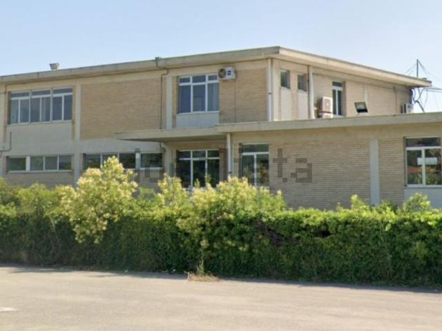 Appartamento in vendita di 325 m² in Via Roma