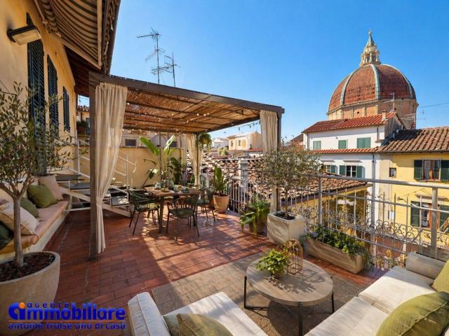 Appartamento in vendita di 325 m² in Piazzetta Spirito Santo