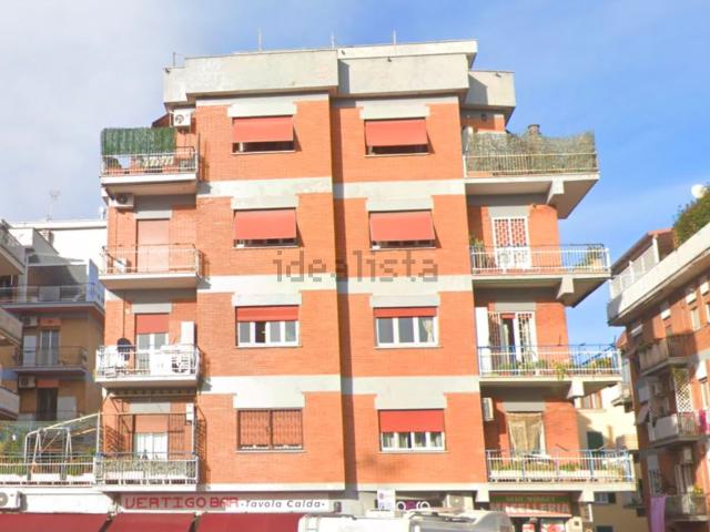 Appartamento in vendita di 326 m² in Via Nazionale, 24