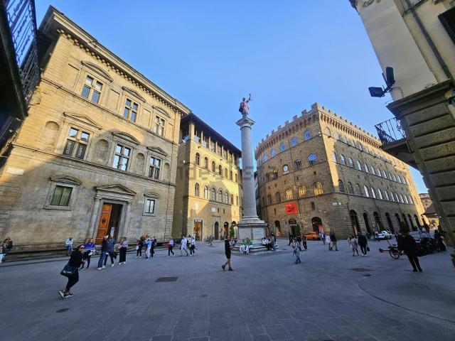 Appartamento in vendita di 32 m² in Piazza di Santa Trinita, 2
