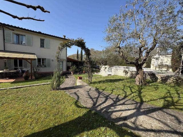 Appartamento in vendita di 330 m²