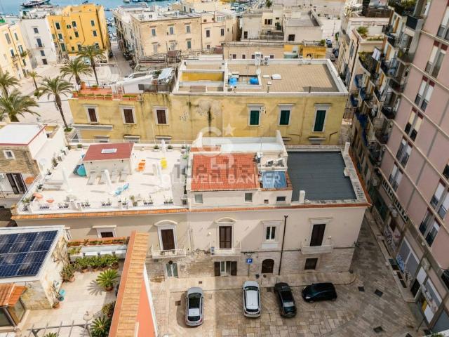 Appartamento in vendita di 330 m² in Via Bellini, 20