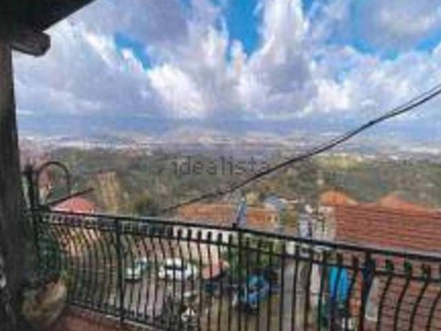 Appartamento in vendita di 330 m² in Via Piave