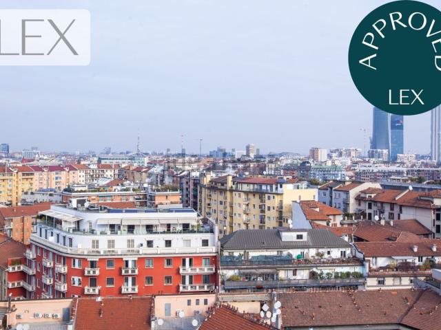 Appartamento in vendita di 330 m² in Piazza de Angeli Ernesto