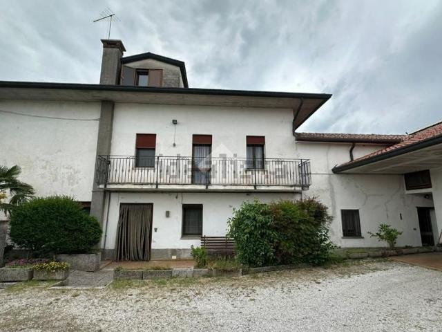 Appartamento in vendita di 332 m² in Via Asolana, 3
