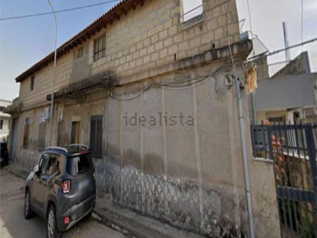 Appartamento in vendita di 332 m² in Via Sandro Pertini, 4