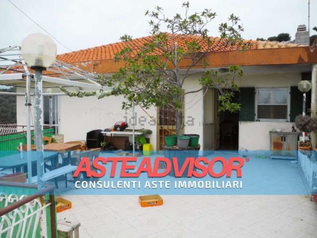 Appartamento in vendita di 334 m² in Via Martinazzi, 49