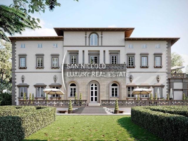 Appartamento in vendita di 335 m² in Via San Martino