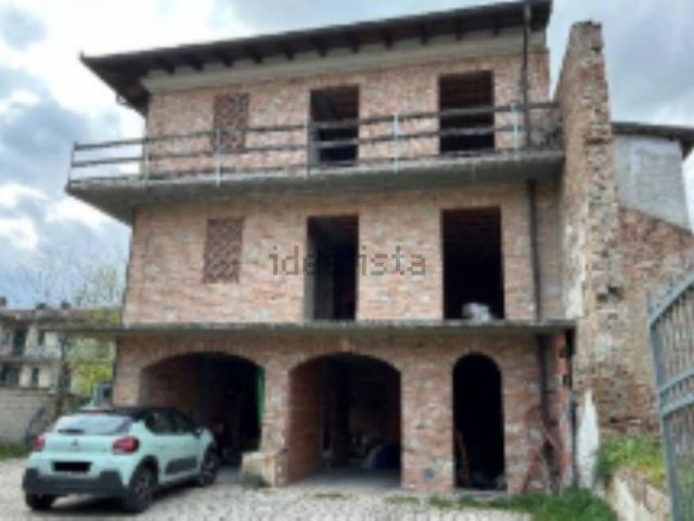 Appartamento in vendita di 335 m² in Vicolo Frambaglia