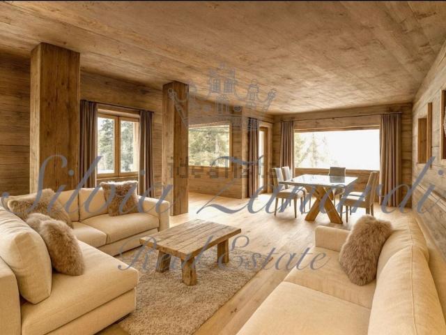 Appartamento in vendita di 336 m²