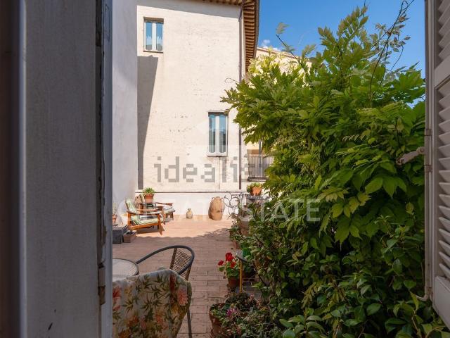 Appartamento in vendita di 338 m² in Via Melanzio