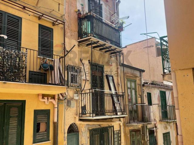 Appartamento in vendita di 37 m² in Salita Guardì, 12