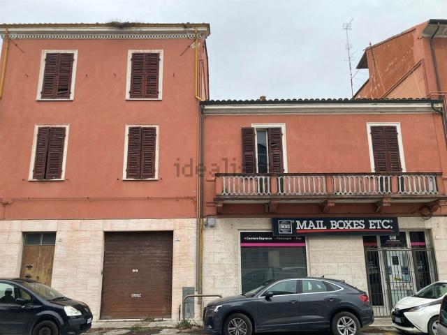 Appartamento in vendita di 340 m² in Via Malagodi