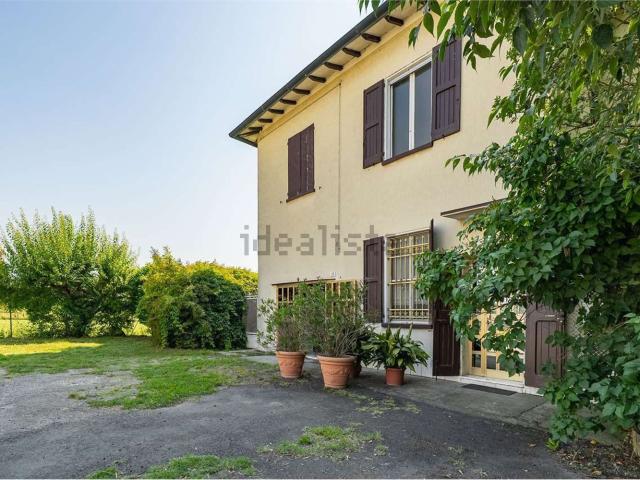 Appartamento in vendita di 340 m² in Via Quirino Pioppi, 24