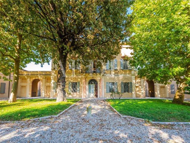 Appartamento in vendita di 345 m²