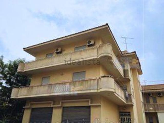Appartamento in vendita di 346 m² in Via Roma, 148