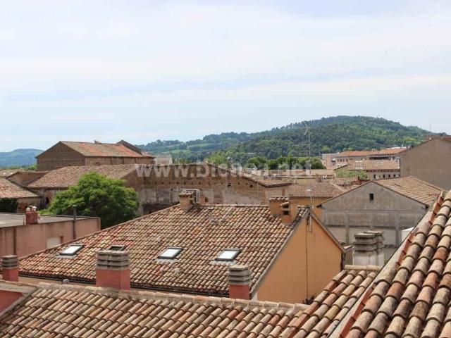 Appartamento in vendita di 347 m² in Corso XI Settembre