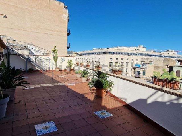 Appartamento in vendita di 347 m² in Corso A. Amedeo, 180