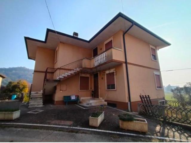 Appartamento in vendita di 348 m² in Via Pianeta, 13