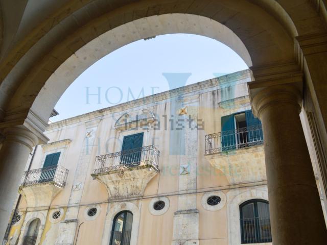 Appartamento in vendita di 350 m²