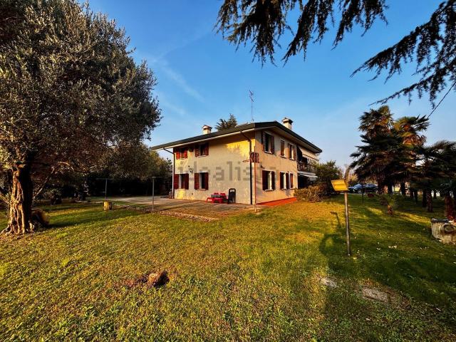 Appartamento in vendita di 350 m² in Via Colombera, 8