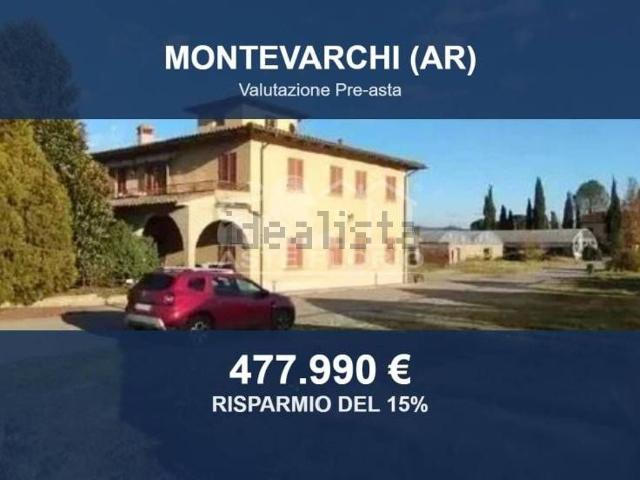 Appartamento in vendita di 350 m² in Via Croce del Ferragalli