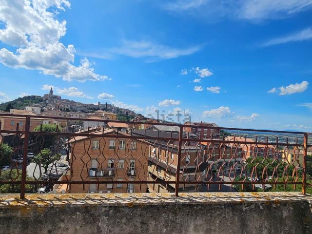 Appartamento in vendita di 350 m² in Via Angelo Cortesi, 67