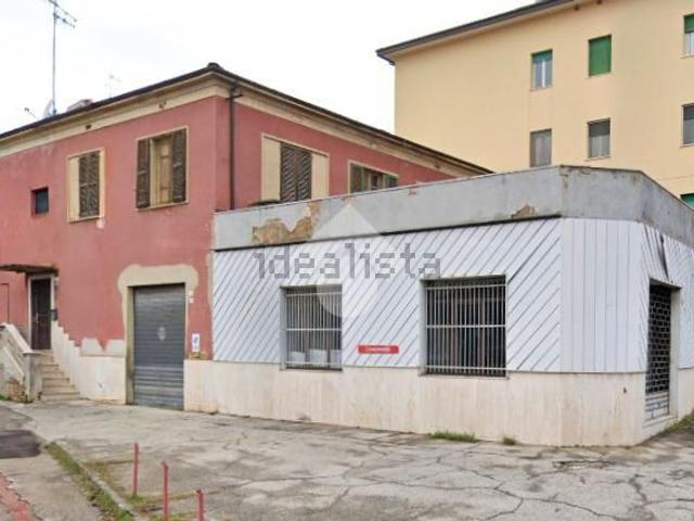 Appartamento in vendita di 350 m² in Via per Fossacesia, 58