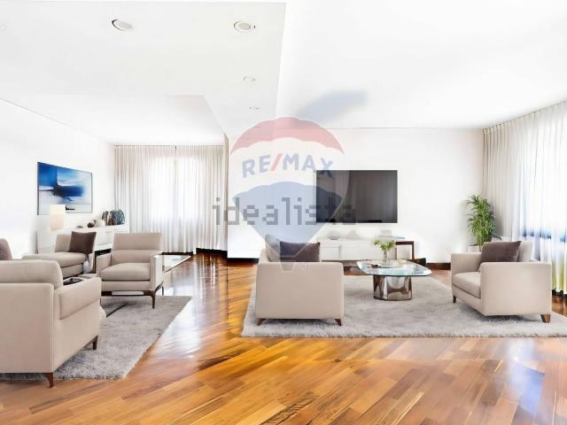 Appartamento in vendita di 350 m² in Viale Castelfidardo, 32
