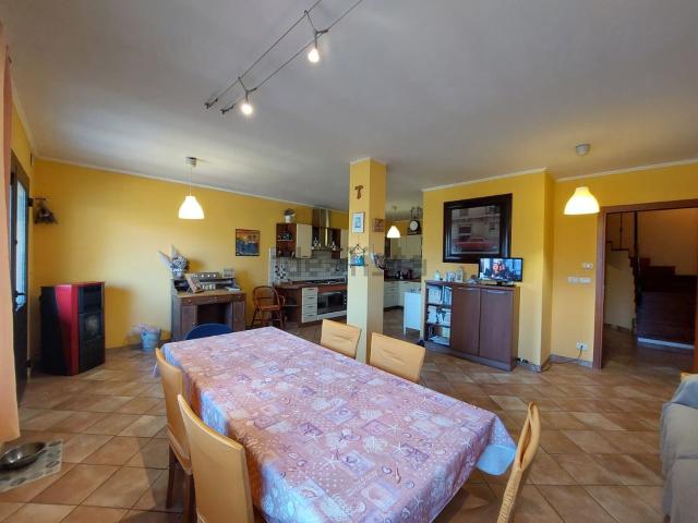 Appartamento in vendita di 350 m² in Borgo Opaco