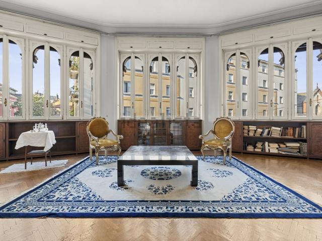Appartamento in vendita di 351 m² in Via Francesco Sforza, 19