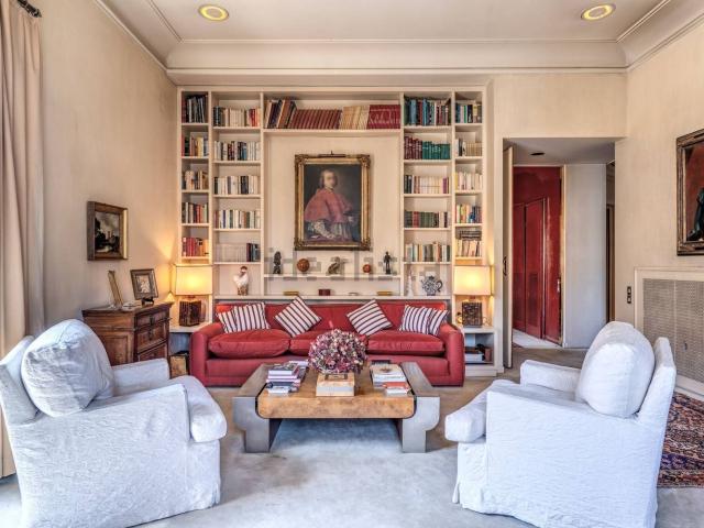 Appartamento in vendita di 351 m² in Via Lima