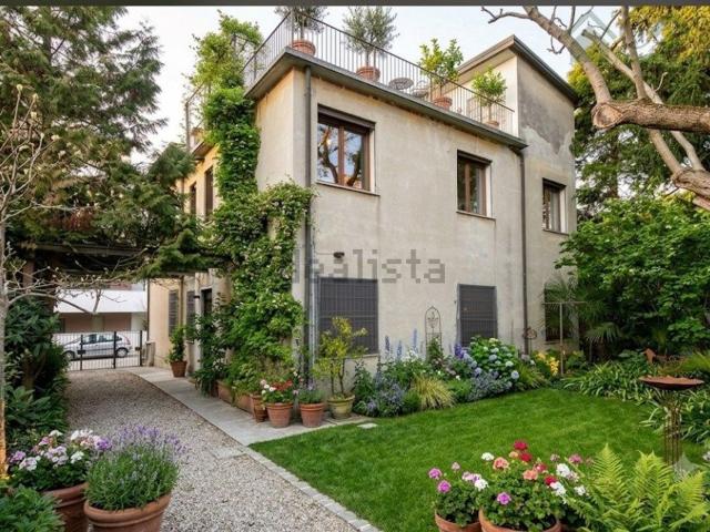 Appartamento in vendita di 353 m²