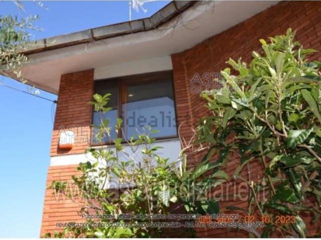 Appartamento in vendita di 354 m² in Via Antonio Mereu, 73