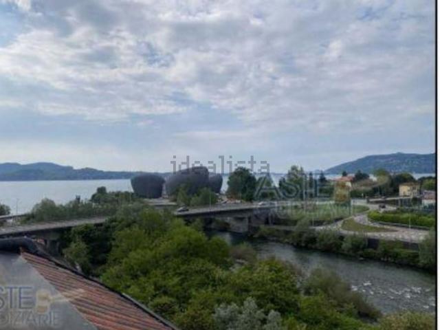 Appartamento in vendita di 354 m² in Via Vigne Basse